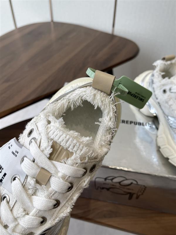 20251128103854942 370